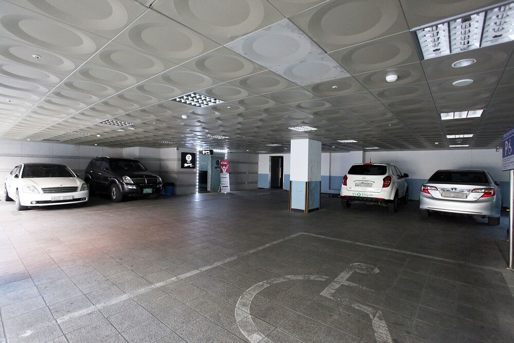 茉莉花酒店, 首尔, 停车场