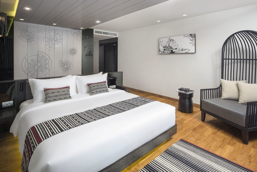 X2 æ¸
éæ²³æ¿±åº¦åæ, æ¸
é, Grand Suite River View, 客æ¿