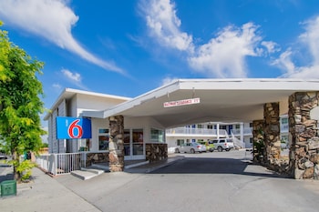 Top 10 San Bernardino Hotels Near National Orange Show Events Center Top 10 San Bernardino Hotels Near National Orange Show Events Center California