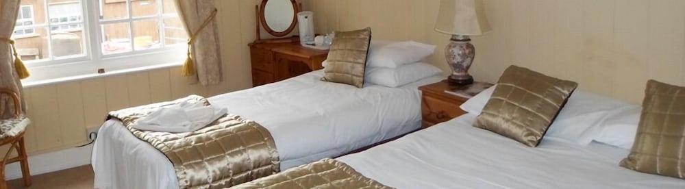 Chalk Farm Hotel Ldc Eastbourne Info Photos Reviews Book At Chalk Farm Hotel Ldc Eastbourne Guest Room