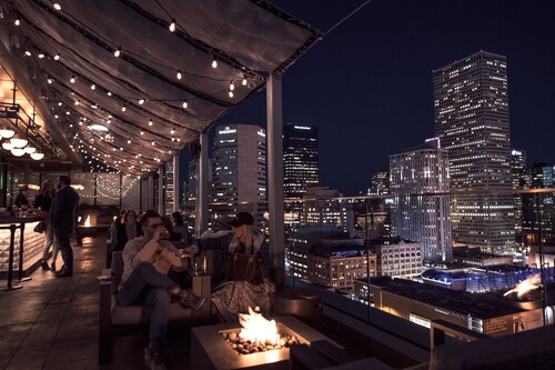 15 Closest Hotels To Coors Field In Denver Hotelscom