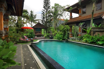 Picture of Uma Sari Cottage in Ubud