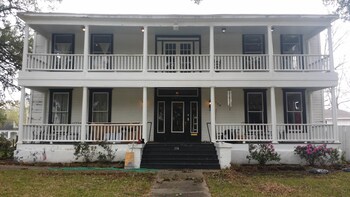Top 10 Hotels In Plantersville Texas