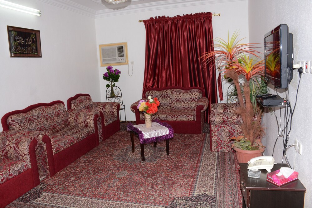 Book Al Eairy Furnished Apts Al Madinah 14 In Medina Hotels Com