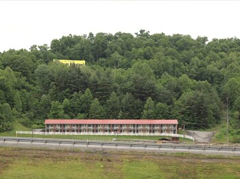 Top 10 Hotels In Sutton West Virginia Motels In Sutton