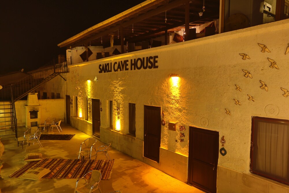 book sakli cave house in avanos hotels com