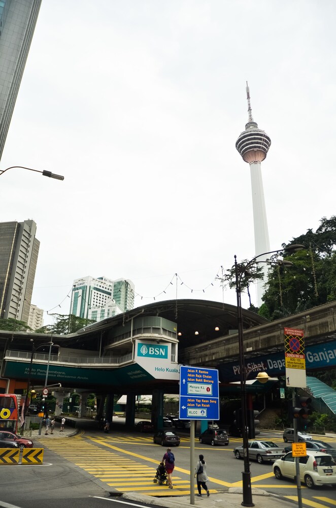 Book Pine Luxury at Platinum Suite KLCC in Kuala Lumpur  Hotels.com