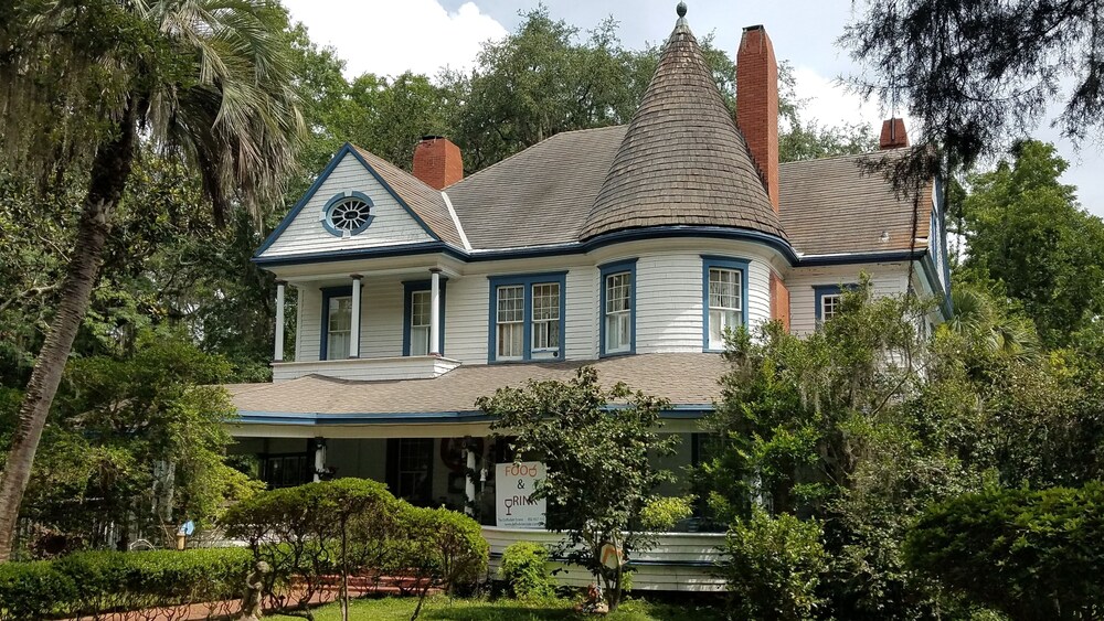 Book Daffodale House B In Monticello Hotels Daffodale House B Monticello