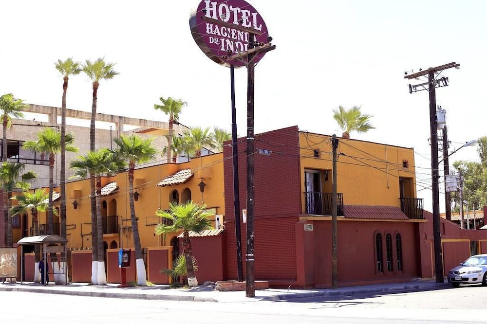 Hotel Hacienda Del Indio In Mexicali Hotels Hotel Hacienda Del Indio Mexicali