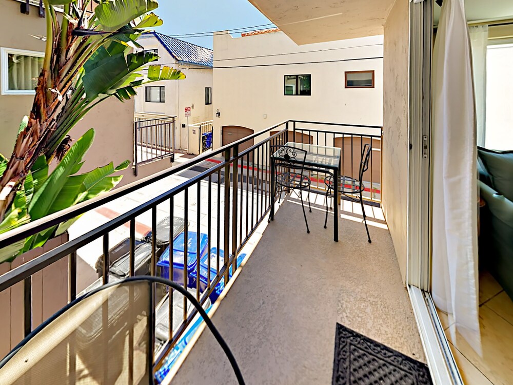 ベッドルーム 3 室 ガレージ 屋上デッキ付き ビーチまで 1 ブロック ベッドルーム 3 室 タウンハウス サンディエゴ の宿泊予約 ホテルズドットコム