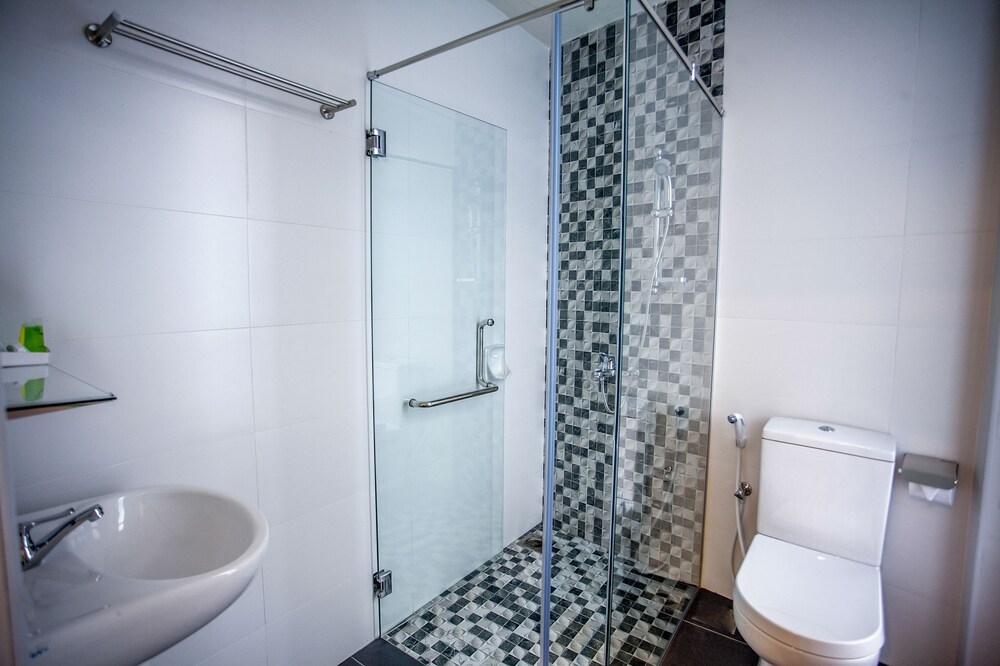 Book Natura Hotel in Gelang Patah  Hotels.com