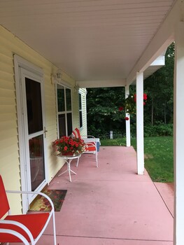 Top 10 Hotels In Munising Michigan