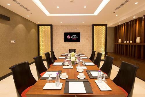 احجز بست ويسترن بلس فندق فرسان في الرياض قارن أسعار الفنادق في الرياض