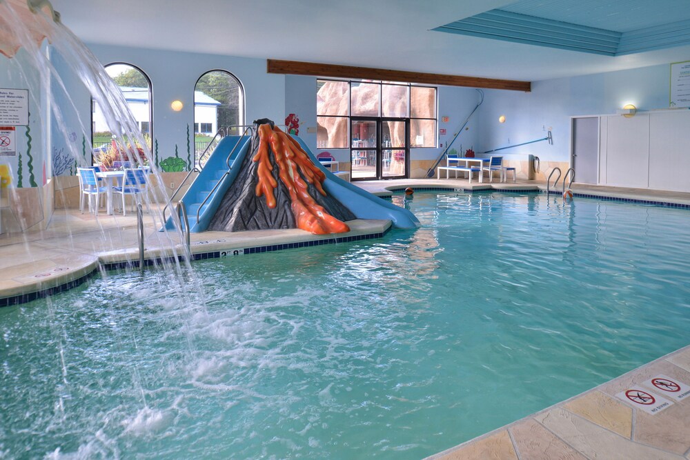 Atlantis Hotel Wisconsin Dells Near Noah's Ark (Wisconsin Dells