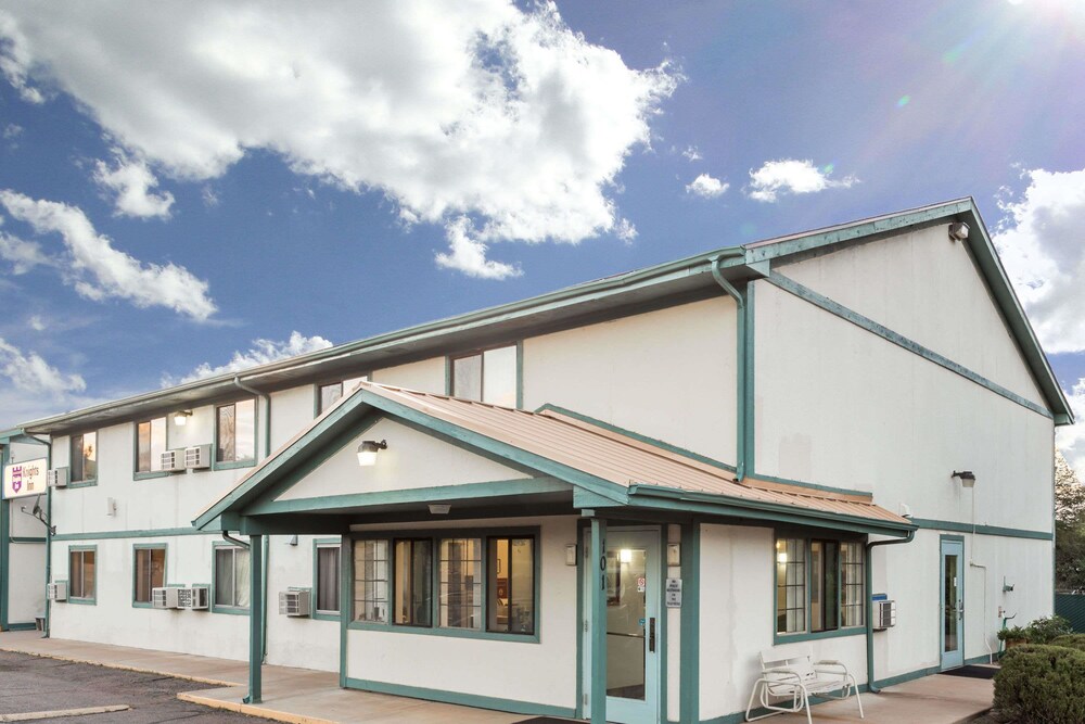 Book Knights Inn Payson In Hotels Knights Inn Payson