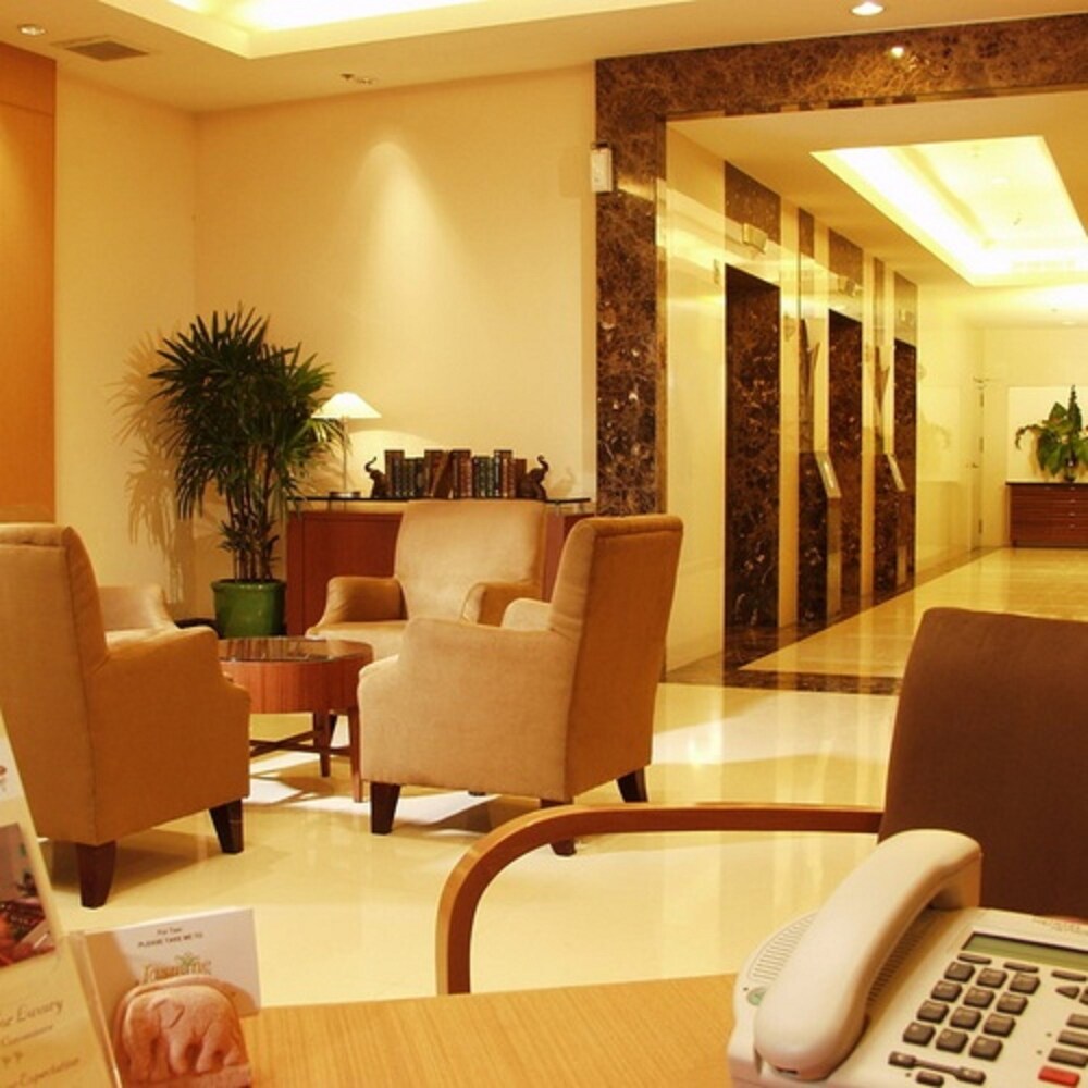 ジャスミン シティ ホテル 立地が良い屋外プール付きのホテル 宿泊予約はホテルズドットコム