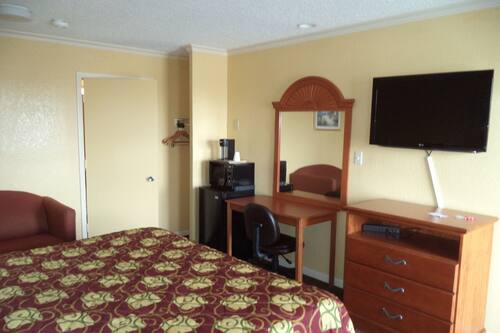 Book Americas Best Value Inn Buda Austin S In Buda Hotels Com Book Americas Best Value Inn Buda Austin S In Buda Hotels Com