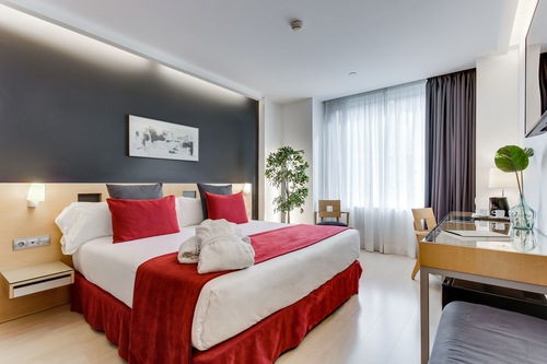 Ayre Hotel Caspe In Barcelona Hotels Com