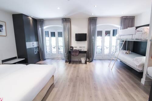Petit Palace Arenal Madrid Info Photos Reviews Book At Hotels Com