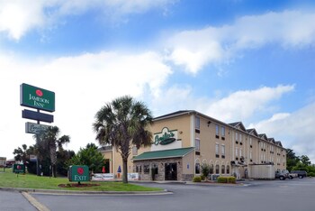 Top 10 Hotels In Harlem Georgia