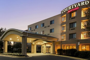 15 Closest Hotels To Lorton Station In
