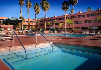 Top 10 Hotels In Palm Springs California Condos In Palm Springs