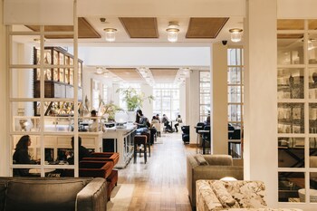 Barselona bölgesindeki Hotel Pulitzer Barcelona resmi