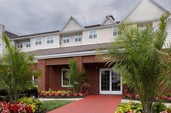 15 Closest Hotels To Lorton Station In