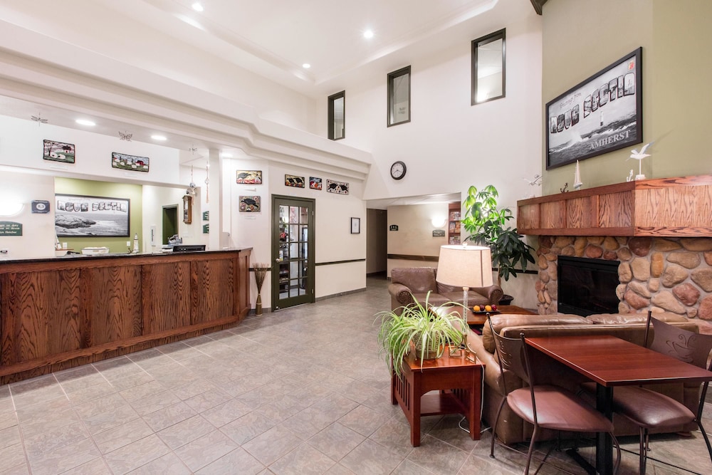 Book Super 8 by Wyndham Amherst NS in Amherst | Hotels.com