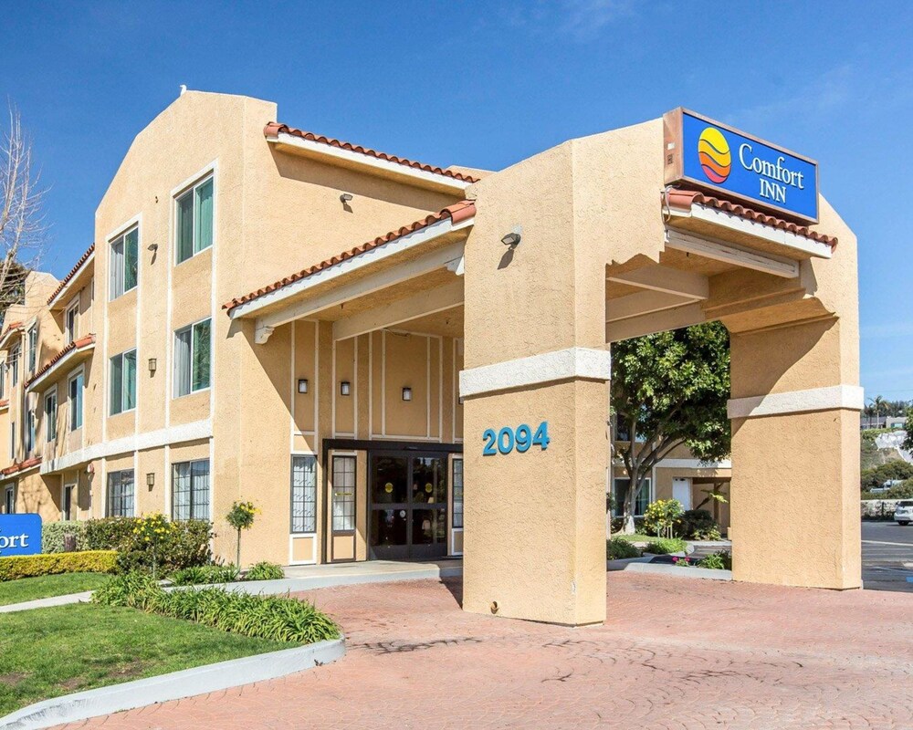 Book Comfort Inn Ventura Beach In Hotels Com Comfort Inn Ventura Beach
