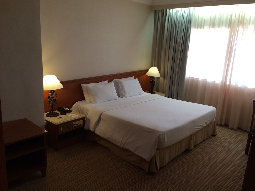 Bayview Hotel Melaka Malacca City Updated Price Reviews Hd Photos Hotels Com