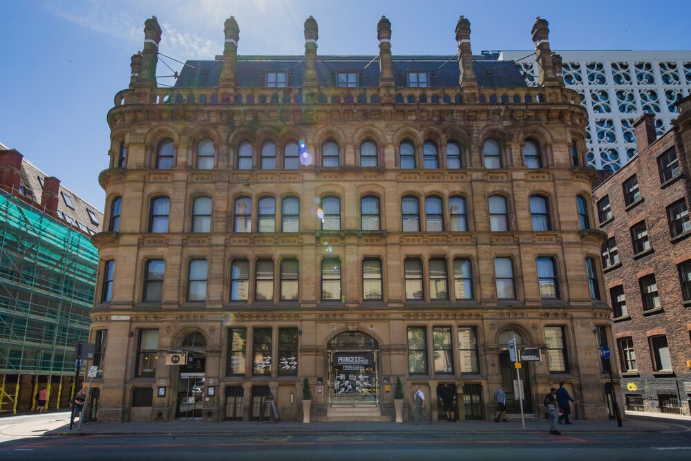 Princess St Hotel Manchester Info Photos Reviews Book At Hotels Com