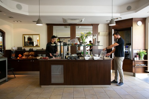 Book Das Reinisch Business Hotel In Schwechat Hotels Com