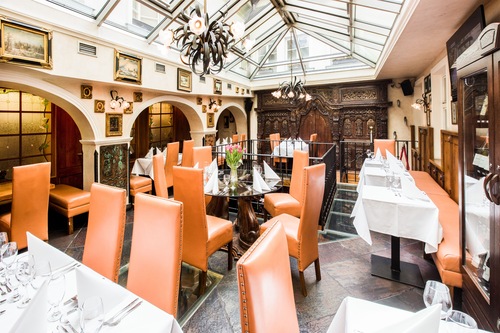 Hotel U Zlateho Stromu Prague Info Photos Reviews Book At Hotels Com