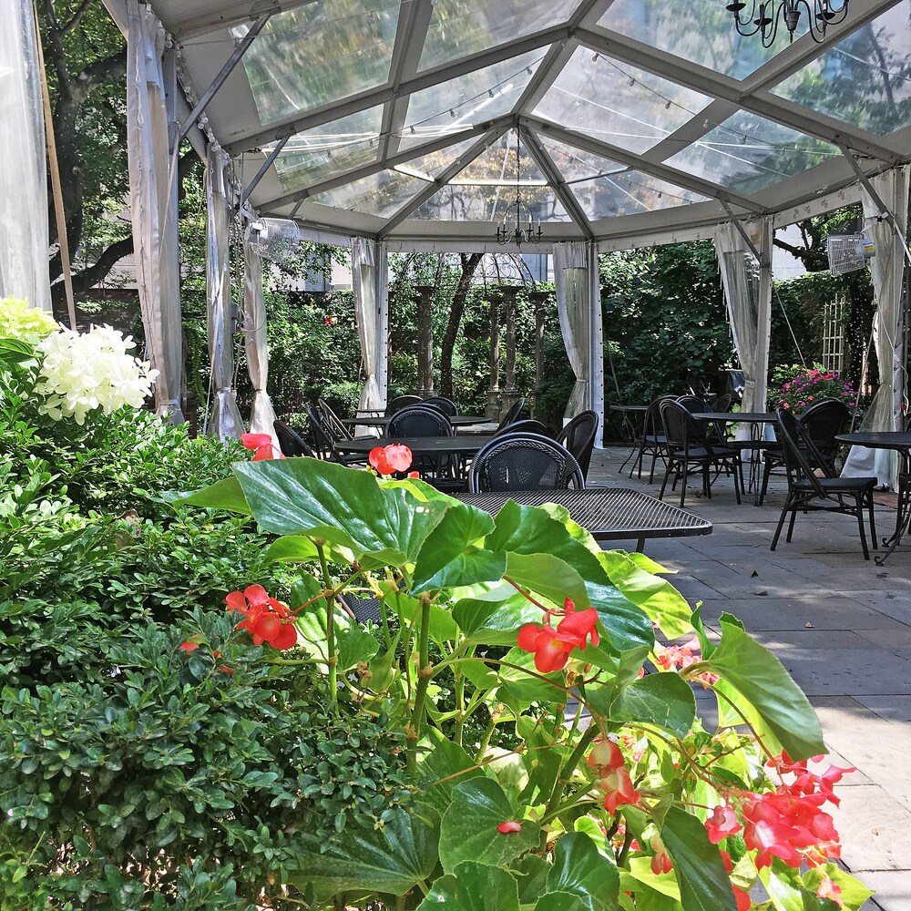 morris house hotel philadelphia