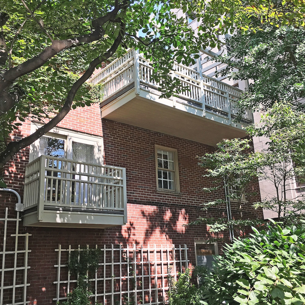 morris house hotel