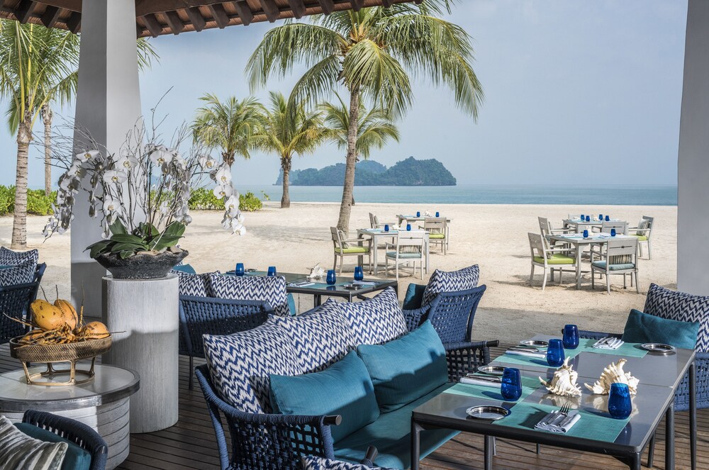フォー シーズンズ リゾート ランカウイ プライベートビーチに位置する5つ星ビーチリゾート 宿泊予約はホテルズドットコム
