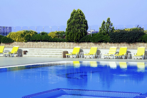 The Green Park Bostanci Da Havuz Keyfi Istanbul Acik Havuz Firsatlari