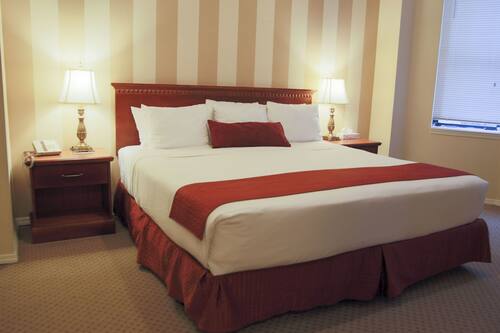 Book Hotel St James In New York Hotels Com Book Hotel St James In New York Hotels Com