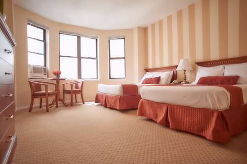 Hotel St James In New York Hotels Com Hotel St James In New York Hotels Com