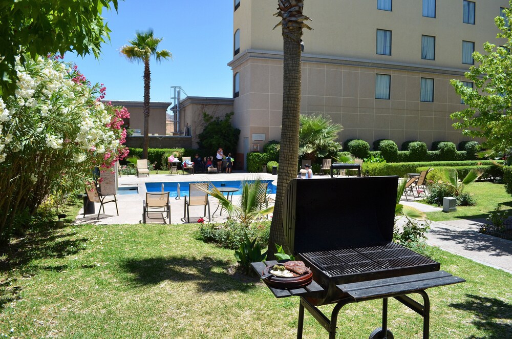 Book Fiesta Inn Nogales in Nogales