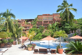 Hotels In Ixtapa Zihuatanejo And Vicinity From 15 Night Hotels In Ixtapa Zihuatanejo And Vicinity