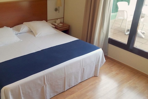 Book Hotel Sorolla Centro In Valencia Hotels Com