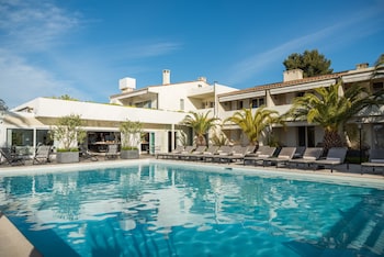 Top 10 Nice Hotels Last Minute Room Deals Picture Of Sandton Hotel Residence Domaine Cocagne In Cagnes Sur Mer