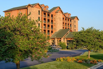 Top 10 Branson Hotels Near Sight And Sound Theatres Missouri Top 10 Branson Hotels Near Sight And Sound Theatres Missouri