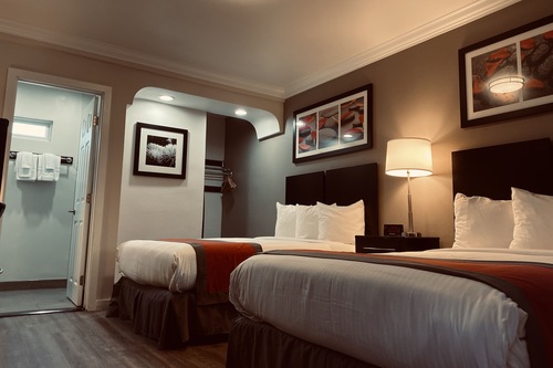 15 Closest Hotels To Dodger Stadium In Los Angeles Hotelscom 15 Closest Hotels To Dodger Stadium In Los Angeles Hotelscom