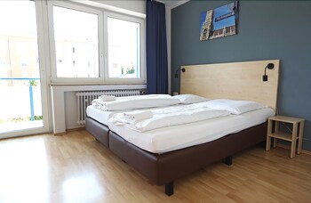 Top 10 Hostels In Munich From 41 Night Hotels
