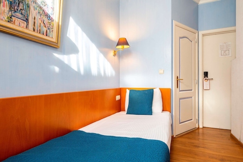 Beverly Hills Hotel Bruxelles Hotels Com