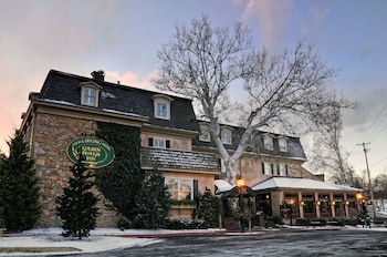 Top 10 New Hope Hotels Near Peddler's Village | Pennsylvania Top 10 New Hope Hotels Near Peddler's Village | Pennsylvania