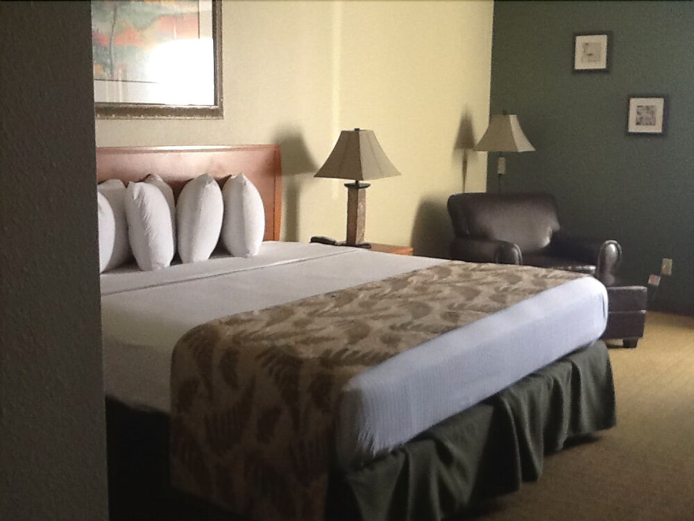 Book Dakotah Lodge in Sioux Falls